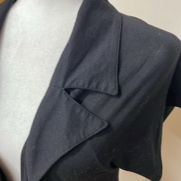 Point Zero black short sleeve top - Picture 3 of 9